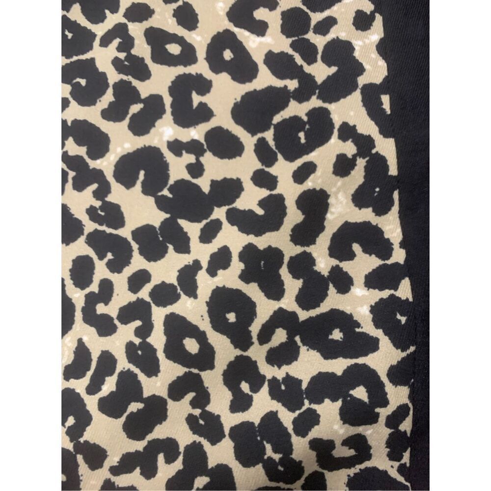 Cheetah Patterned Dress - Picture 4 of 8